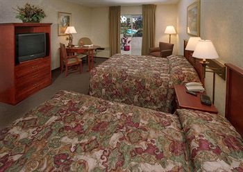 Guesthouse Inn & Suites Wichita Chambre photo